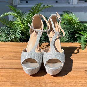NEW silver sparkling heels